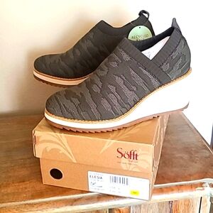 ⭐️Sofft Knit Camo Wedge